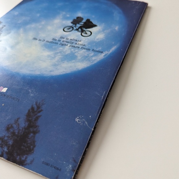 ET 1982 Hardback storybook - Picture 4 of 6